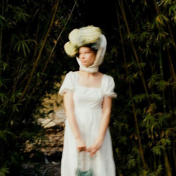 Hi! - Picture 1 of 1